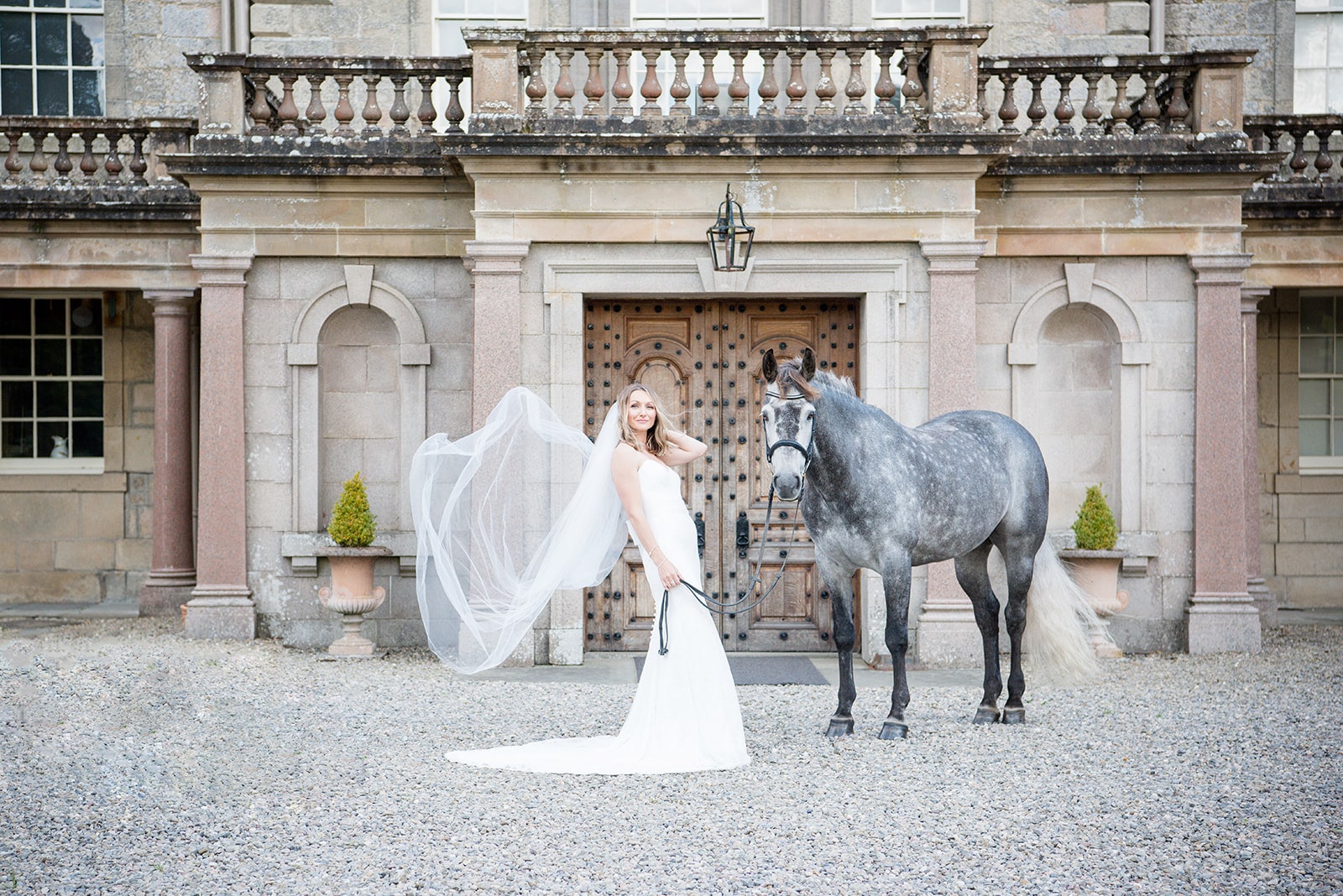 Website photos Keileigh and Cloudy's Haddo House dream shoot