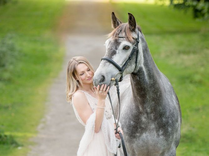 Keileigh and Cloudy's Haddo House dream shoot