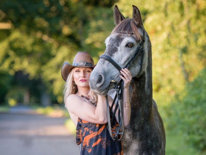 Cowgirl and her horse