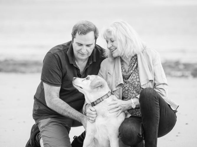 Yellow lab and her owners - remember me photo session
